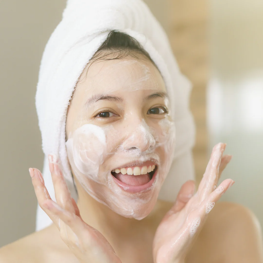 BCL Tsururi Herbal Facial Cleansing Paste Mud Pack 120g - Image 3