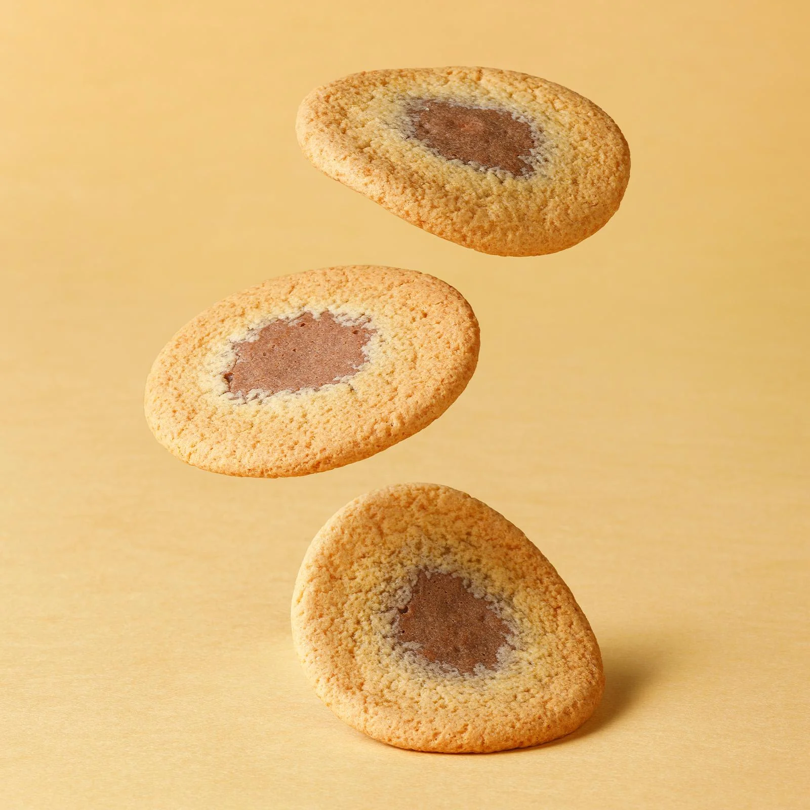 Ragueneau Yakkoi Sable Aomori Apple Caramel Soft Cookies 5 Pieces - Image 3